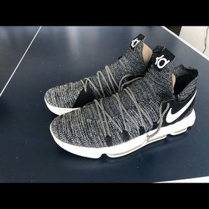 Men’s KD Nike Zoom 10 Size 12 ‘Oreo’